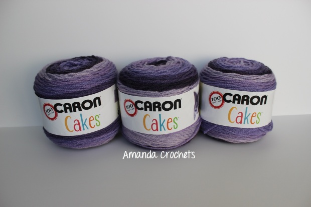 Yarn Review: Caron Cakes